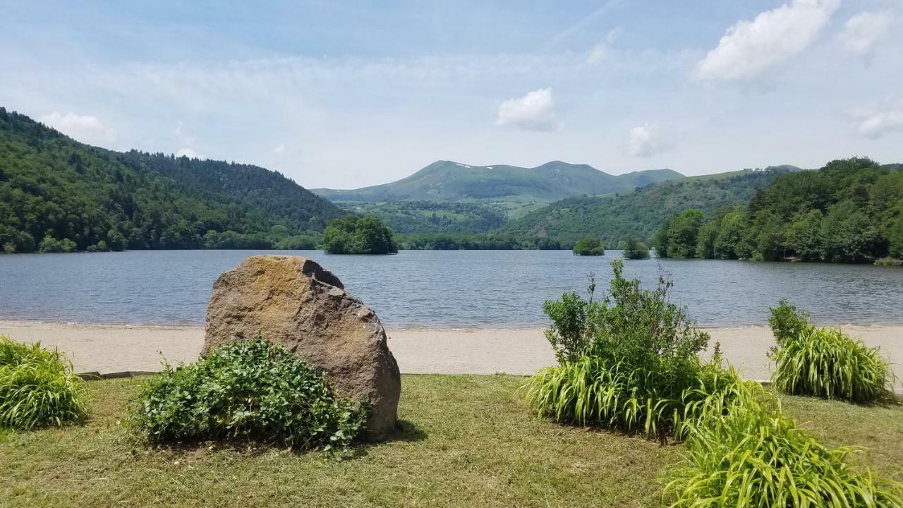 Camping Domaine Du Lac Chambon Murol Zewnętrze zdjęcie
